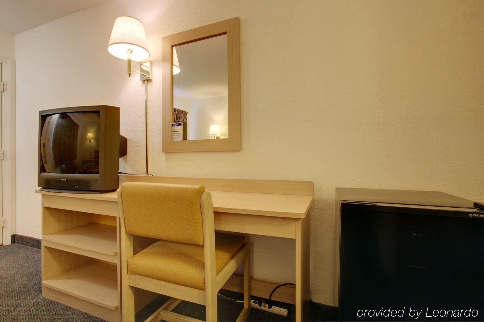 Americas Best Value Inn And Suites คาร์บอนเดล ห้อง รูปภาพ