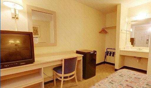Americas Best Value Inn And Suites คาร์บอนเดล ห้อง รูปภาพ